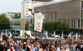 OLYMPUS DIGITAL CAMERA