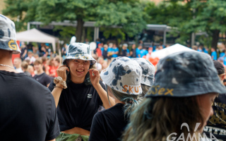 OLYMPUS DIGITAL CAMERA