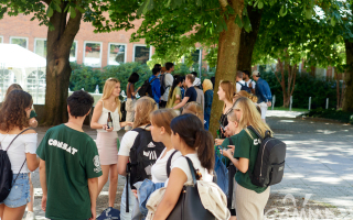 OLYMPUS DIGITAL CAMERA