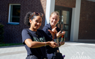 OLYMPUS DIGITAL CAMERA